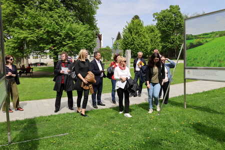 2025-04-22 11-46-56 - 1I5A2626